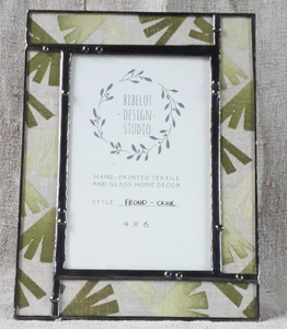 Bibelot Design Studio Frame 5x7 Olive Frond